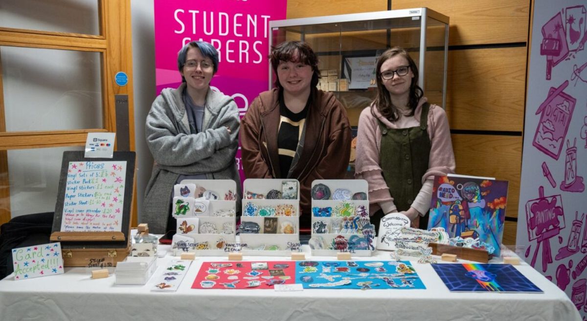 Picture of Bangor students at the SERC Bangor Spring Market